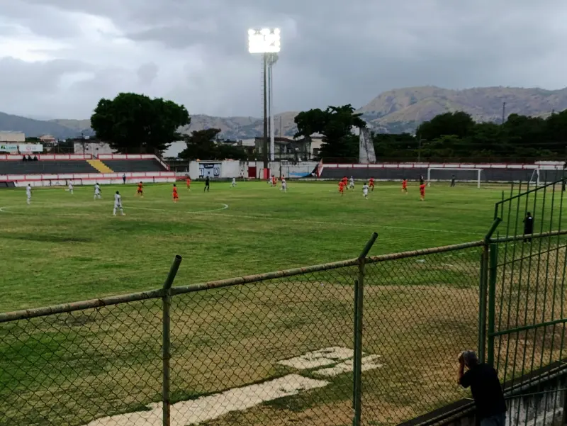 Lusa enfrenta Audax em Moça Bonita